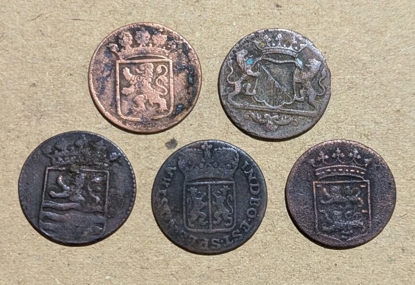 Lot Of 5 Diff Province / REVERSES Dutch VOC Duit New York Penny 1700" Coin_Z758
