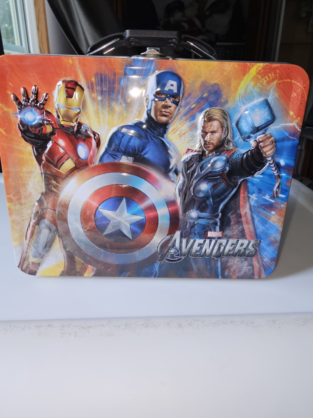 Marvel Avengers Tin Box