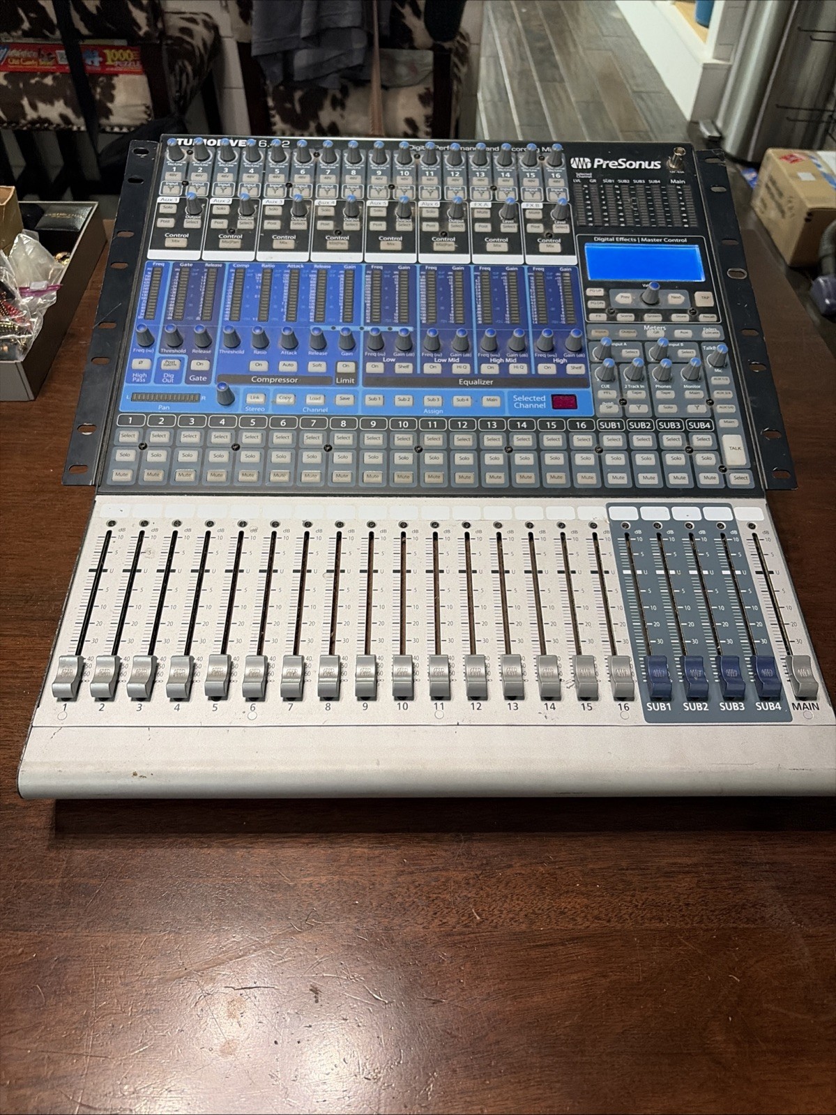 Presonus StudioLive 16.4.2 16 Channel Performance and Recording Digital Mixer
