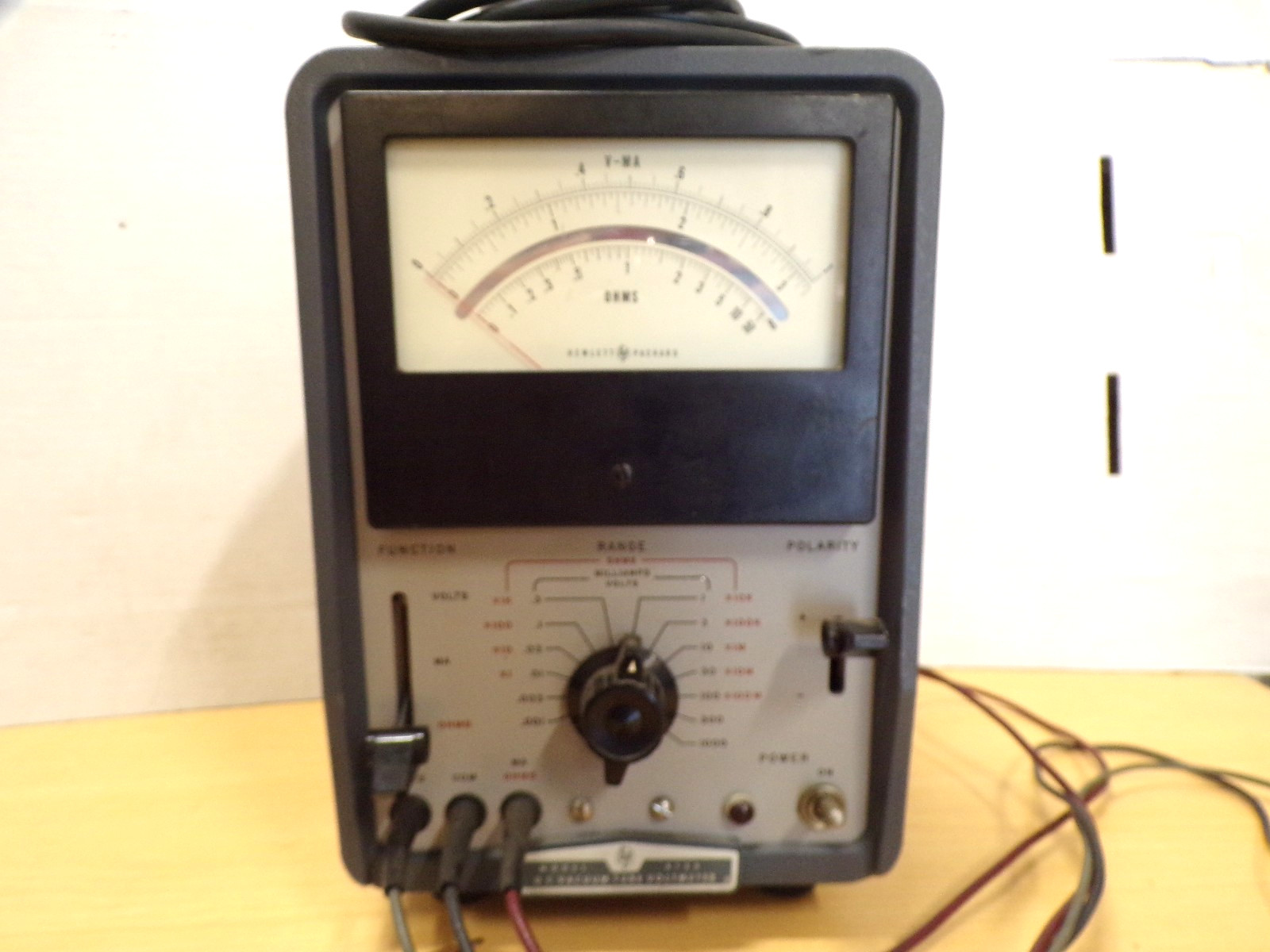 HP Model 412A DC Vacuum Tube Voltmeter