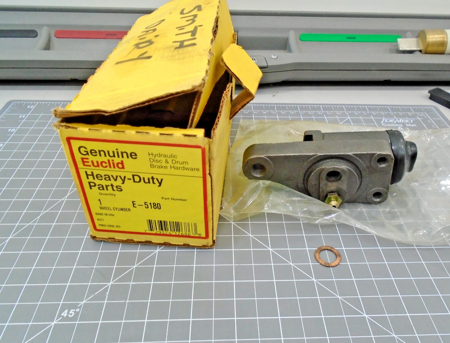 NEW Euclid Hydraulic Brake wheel Cylinder E-5180