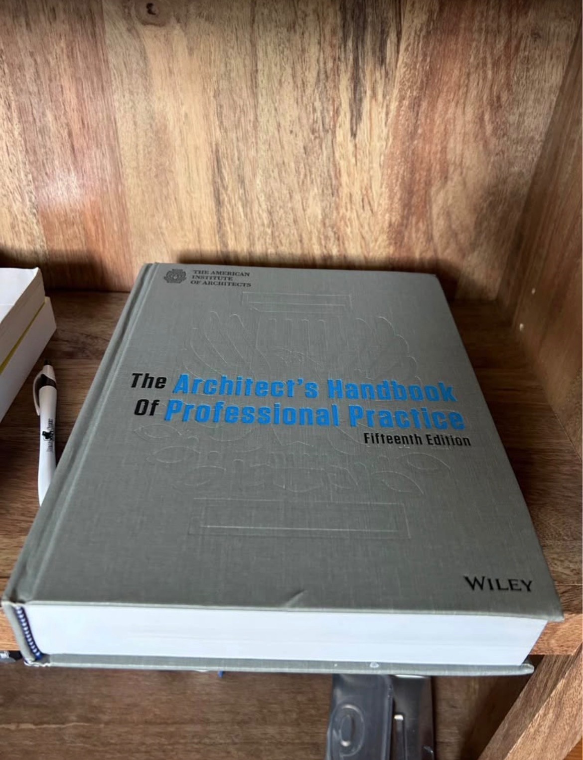 Architect's Handbook of Professional Practice by American Institute of...