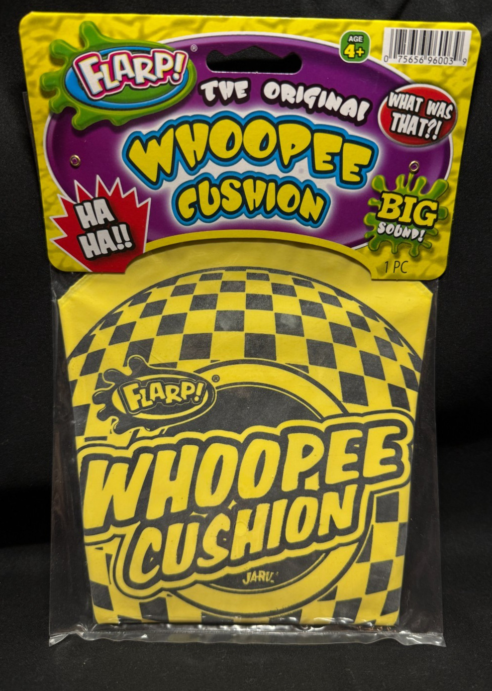 The Original Whoopee Cushion - Flarp! - Big Sound - Joke/Prank/Gag - Jaru - 1997