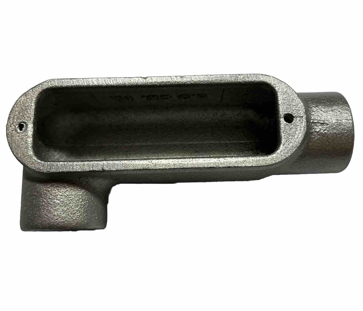 Crouse-Hinds 3/4” LR LR28 Conduit Fitting