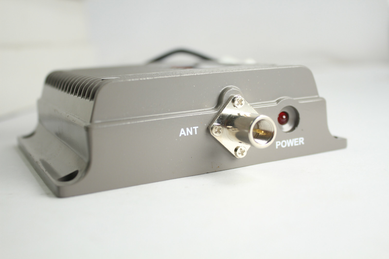 Expro Full Duplex Mobile Cellular Booster 505DB: Model RP5