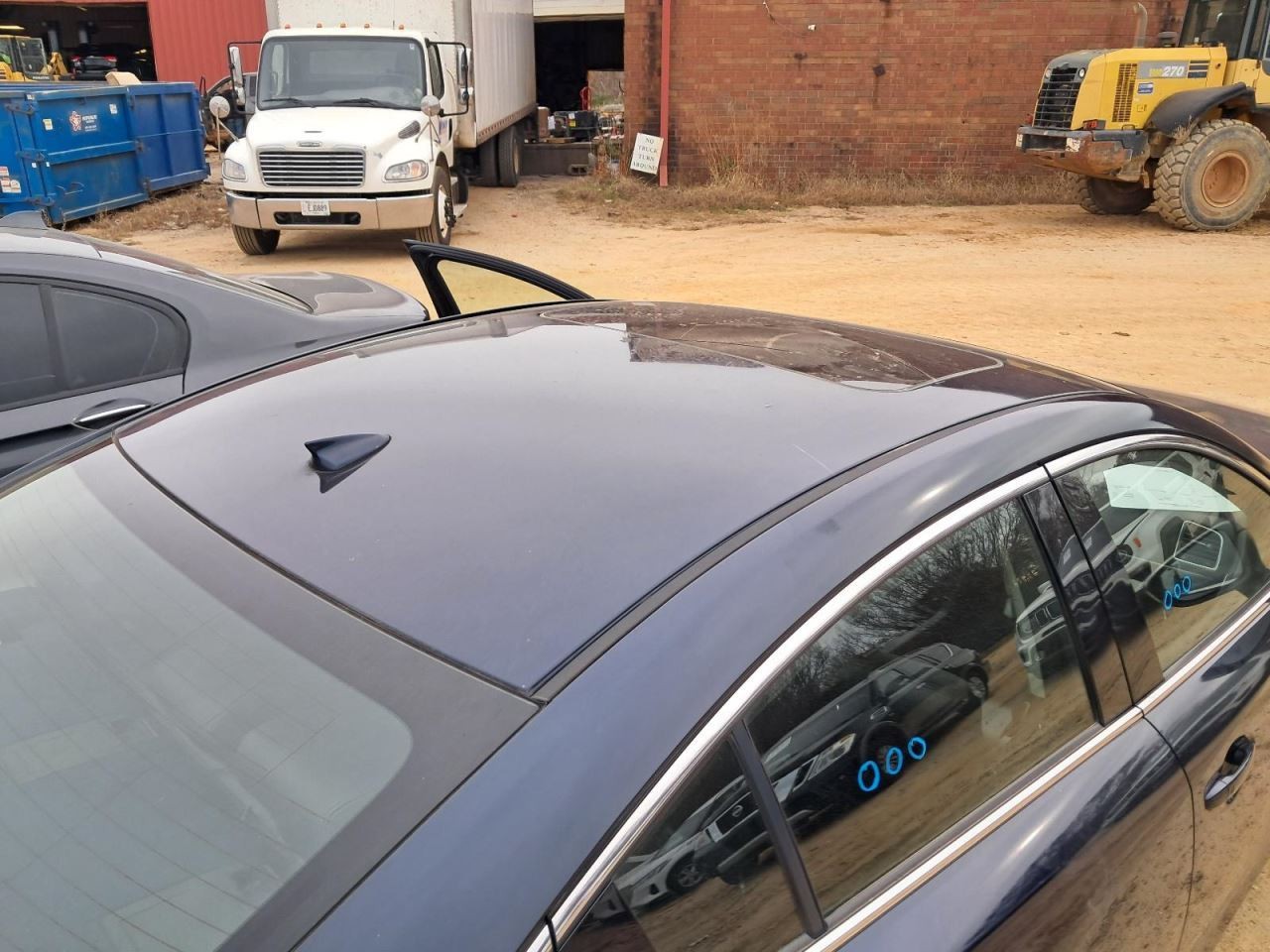 6 2015 Glove Box 4877197