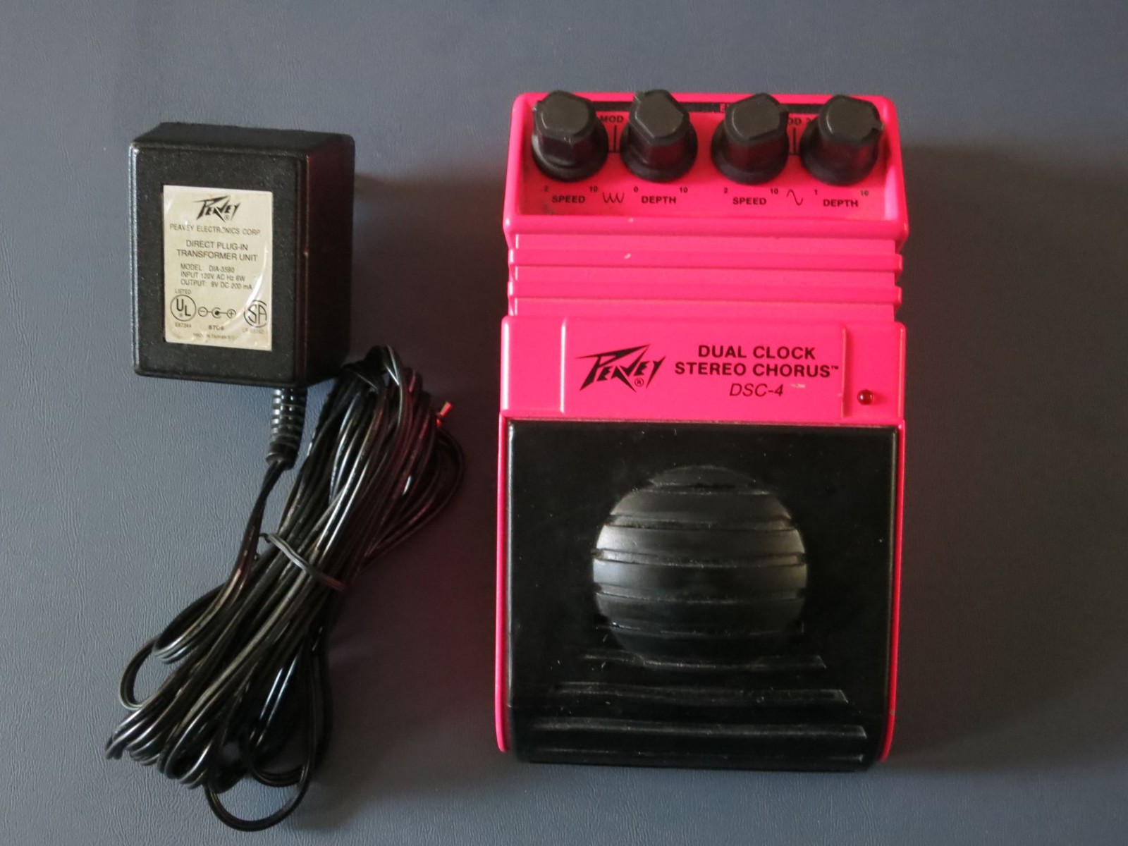 Peavey Dual Clock Stereo Chorus DSC-4 Guitar Effect Pedal, Lightly Used