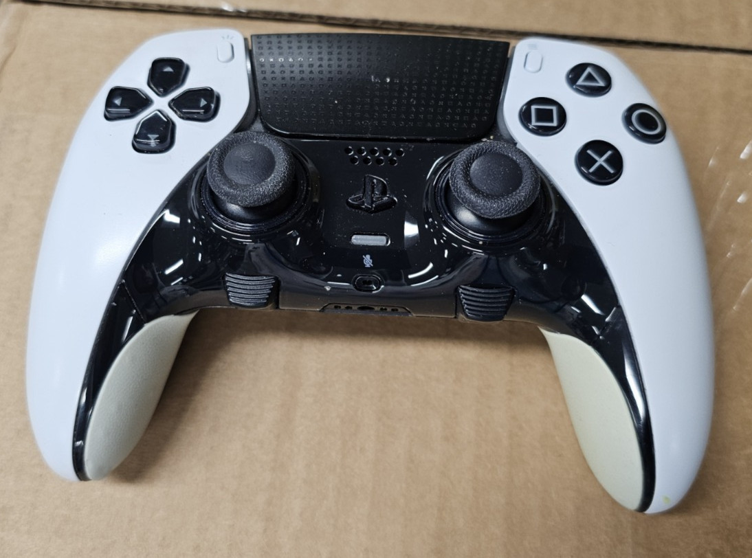 Sony Interactive Entertainment - DualSense Edge Wireless Controller - NO ACC