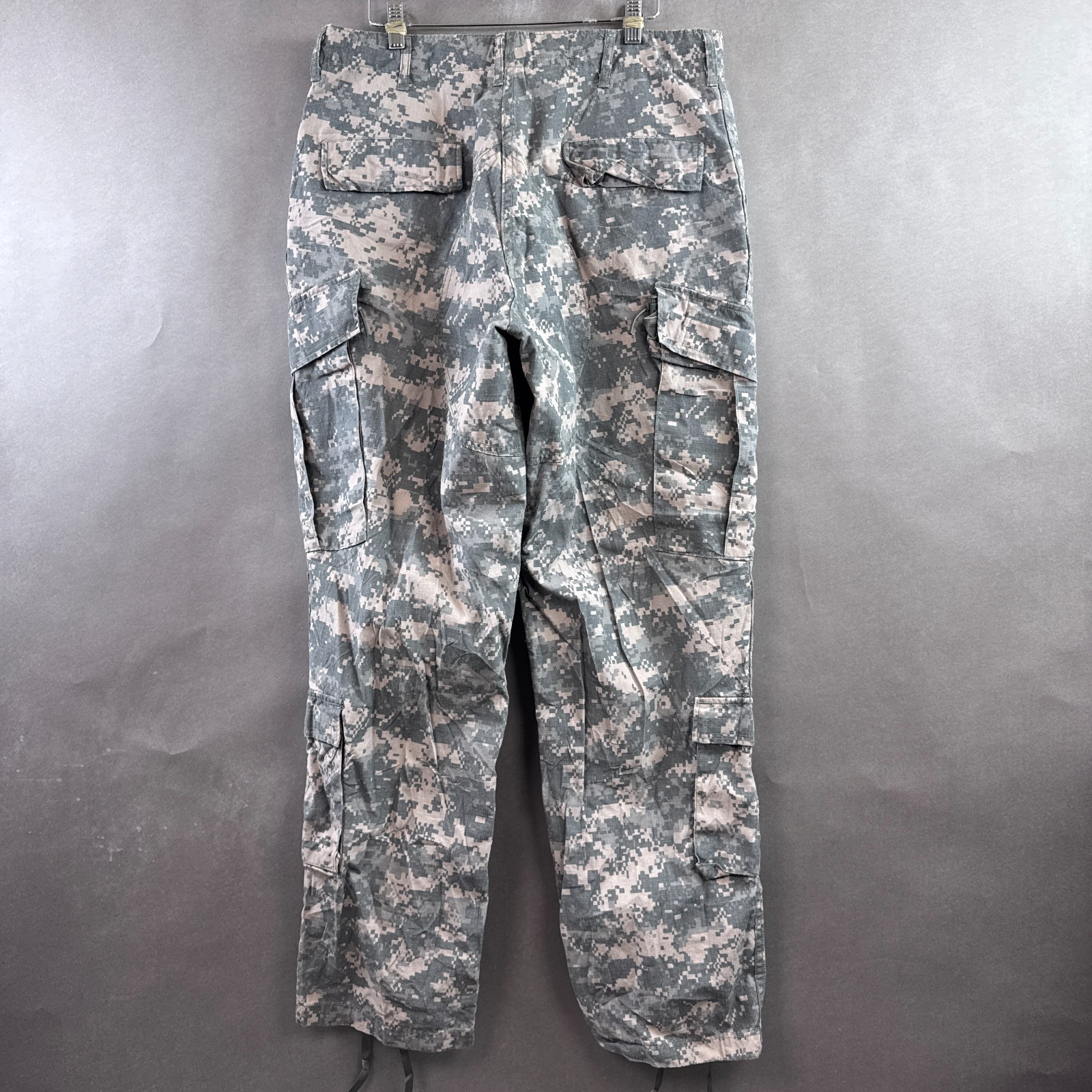 US Army Pant Men Medium Regular Flame Resistant Cargo Military Digicam ACU 34x32