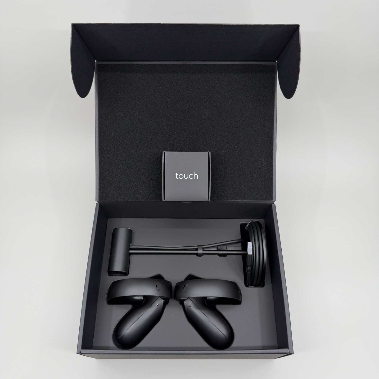 Oculus Rift CV1 VR Headset + Touch Controllers Open Box Never Used Complete Set