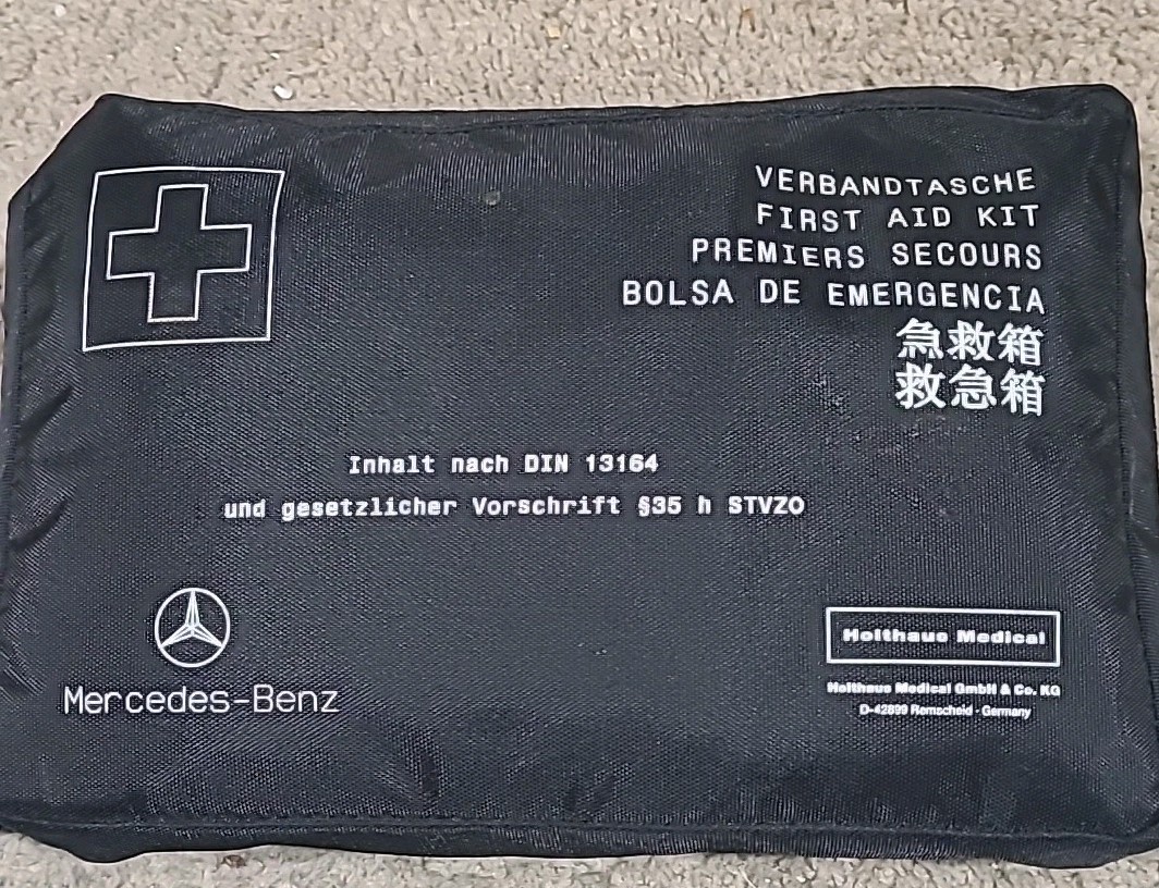 Genuine Factory Mercedes Benz Medical First Aid Kit OEM E300 W213 Germany