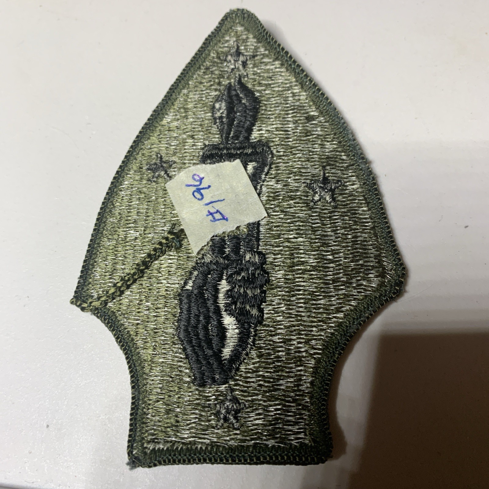 U.S. Marine Corps 2nd Marine Division subdued shoulder patch #196