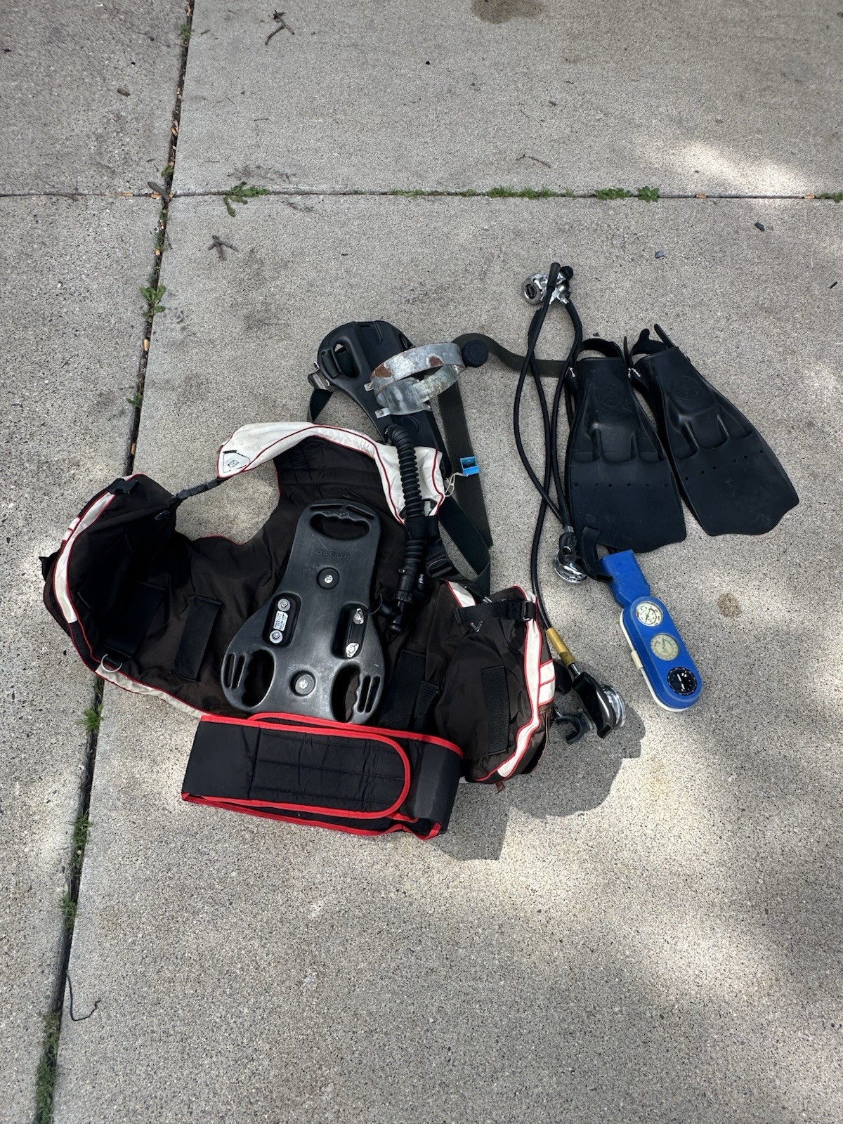 Dacor BC-13 Scuba Buoyancy Compensator Device BCD Vest, Large Size