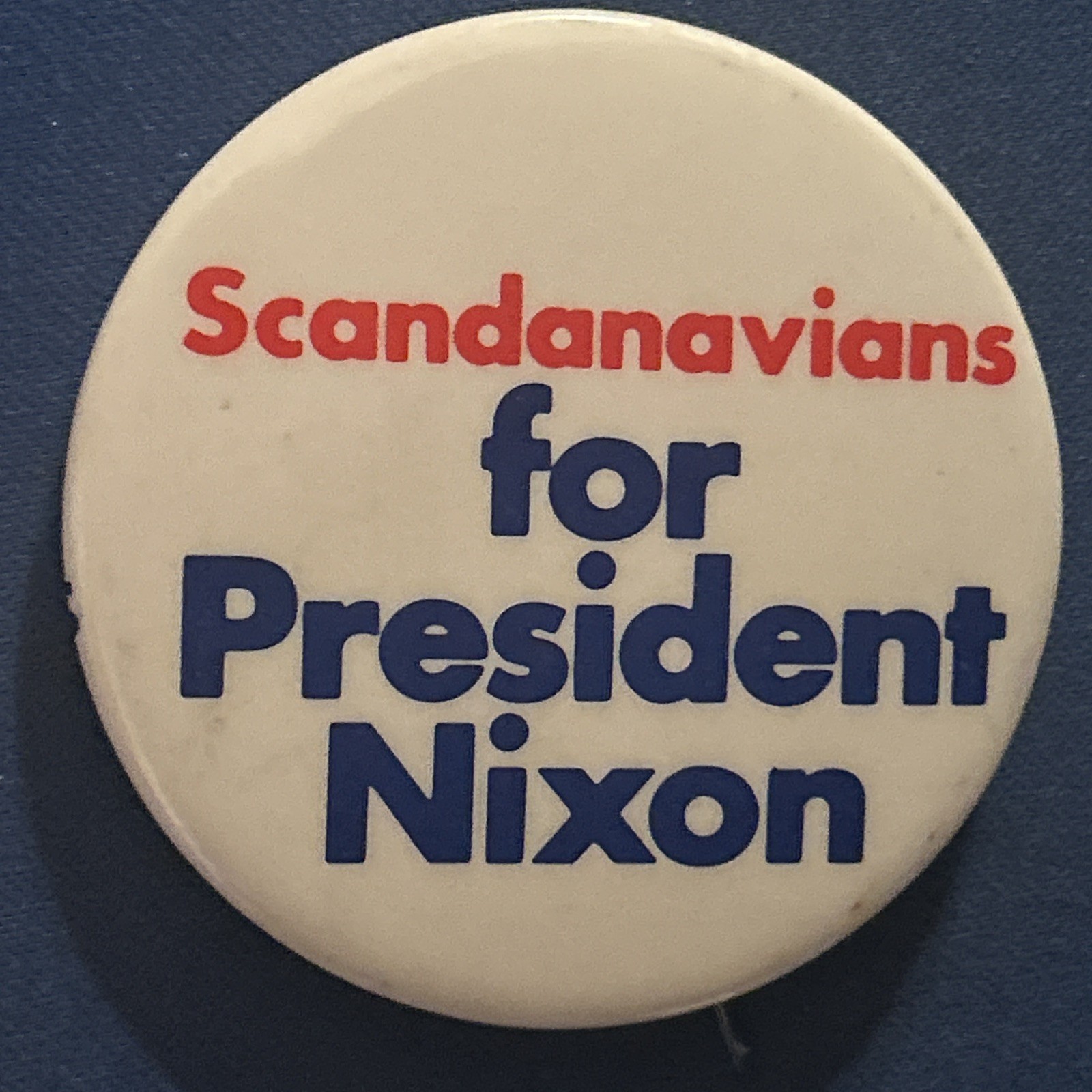 Scandinavians for President Nixon  2 1/4” pinback button pin