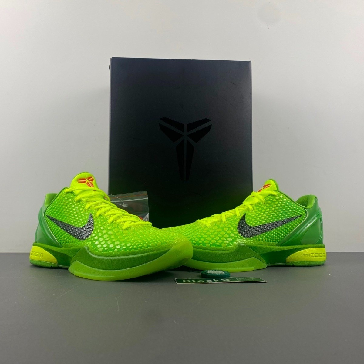 CW2190-300 Kobe 6 Protro Low ‘Grinch’ Men's size Shoes