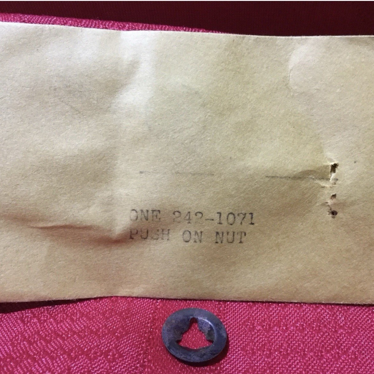 COLEMAN ... Lantern  Push-On  Nut ... Part   #242-1071 … NEW