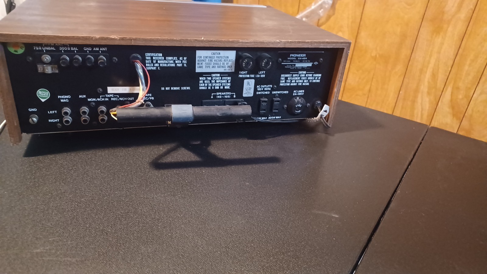 Vintage Pioneer SX-424 Stereo Receiver Tested & Working