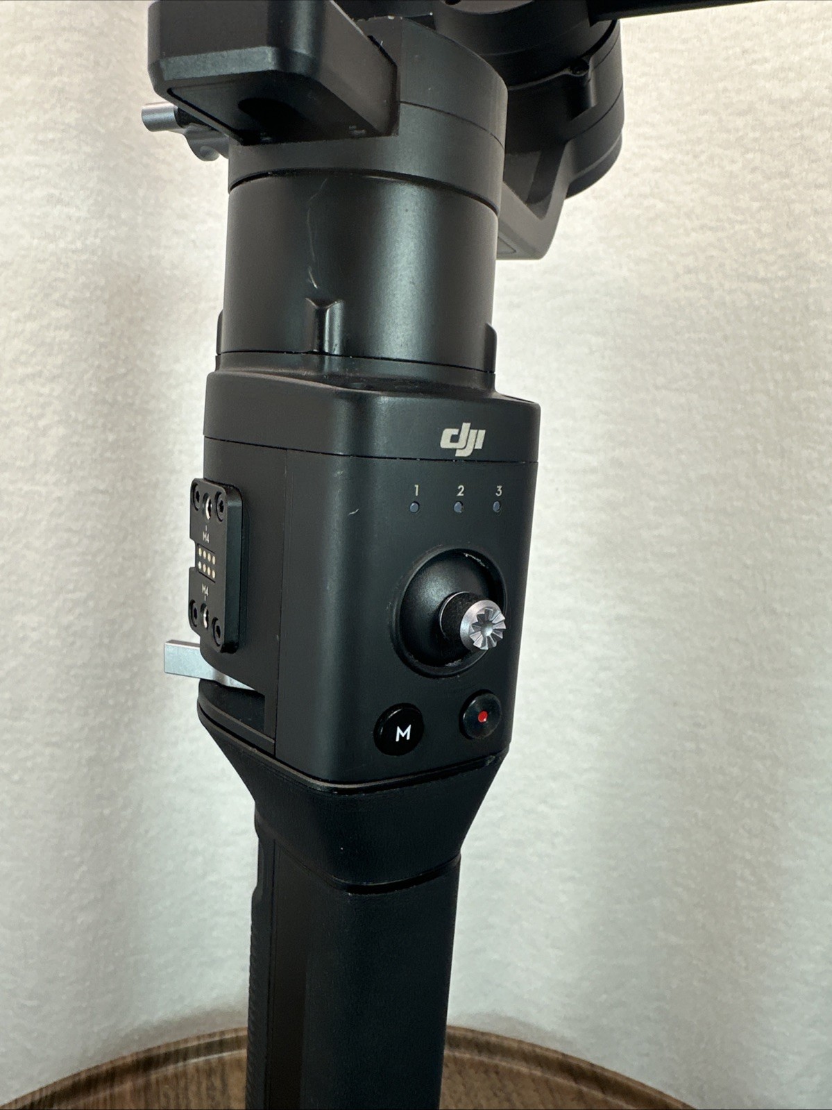 DJI Ronin-S Gimbal Handheld Stabilizer With Hardshell Locking Case