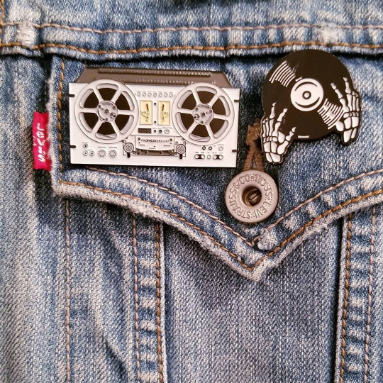 Pioneer RT-707 Vintage Reel R2R Enamel 2 Inch Pin