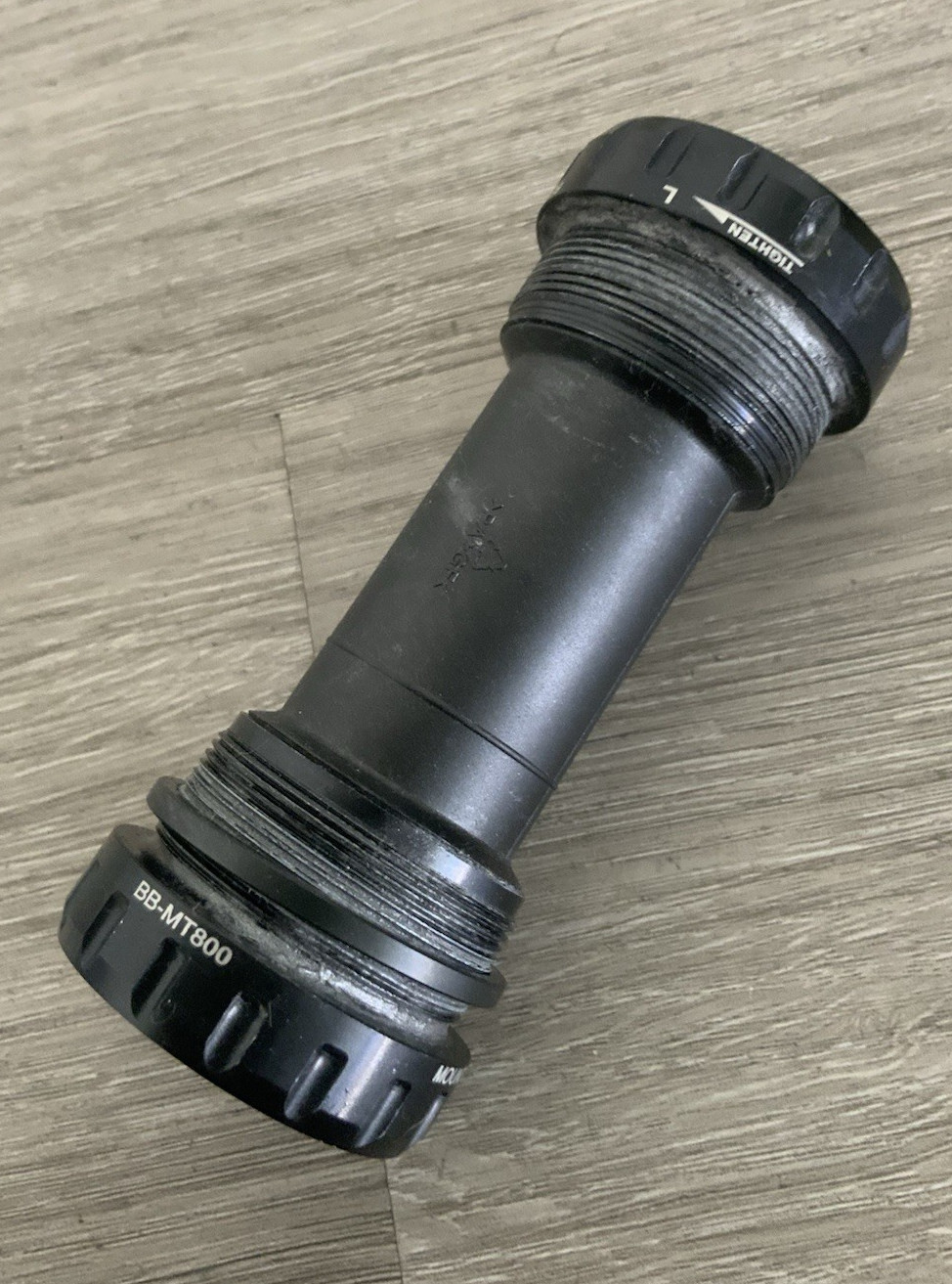 SHIMANO DEORE BOTTOM BRACKET SEALED BRITISH THREADED MT800