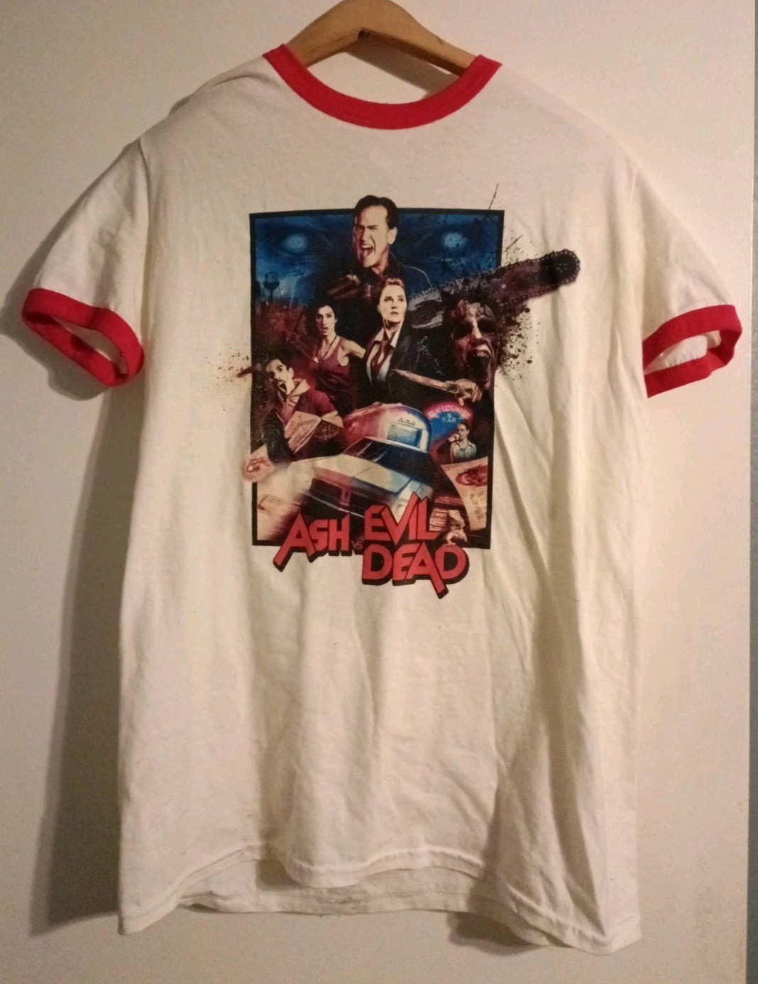 Ash Vs. Evil Dead Mens White Red Graphic Rare T-Shirt Promo New