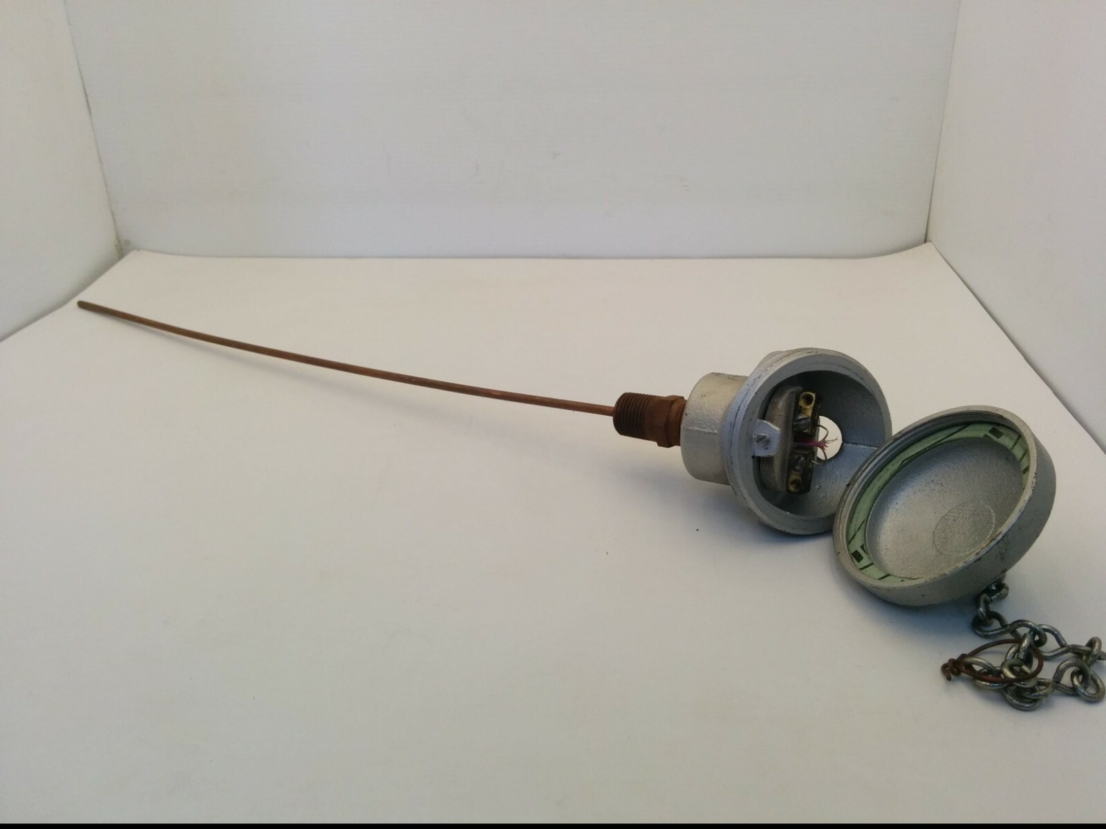 LEEDS NORTHRUP Ln THERMOCOUPLE TEMPERATURE SENSOR, TYPE E, 17" PROBE, 3/4" NPT