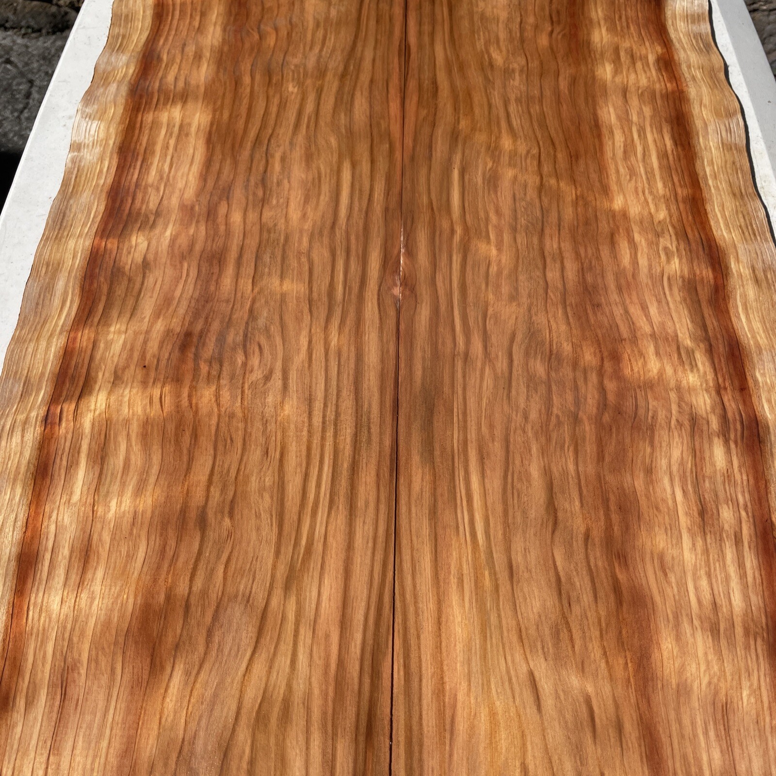 Curly Sugi C1/000 classical guitar top 2 pieces