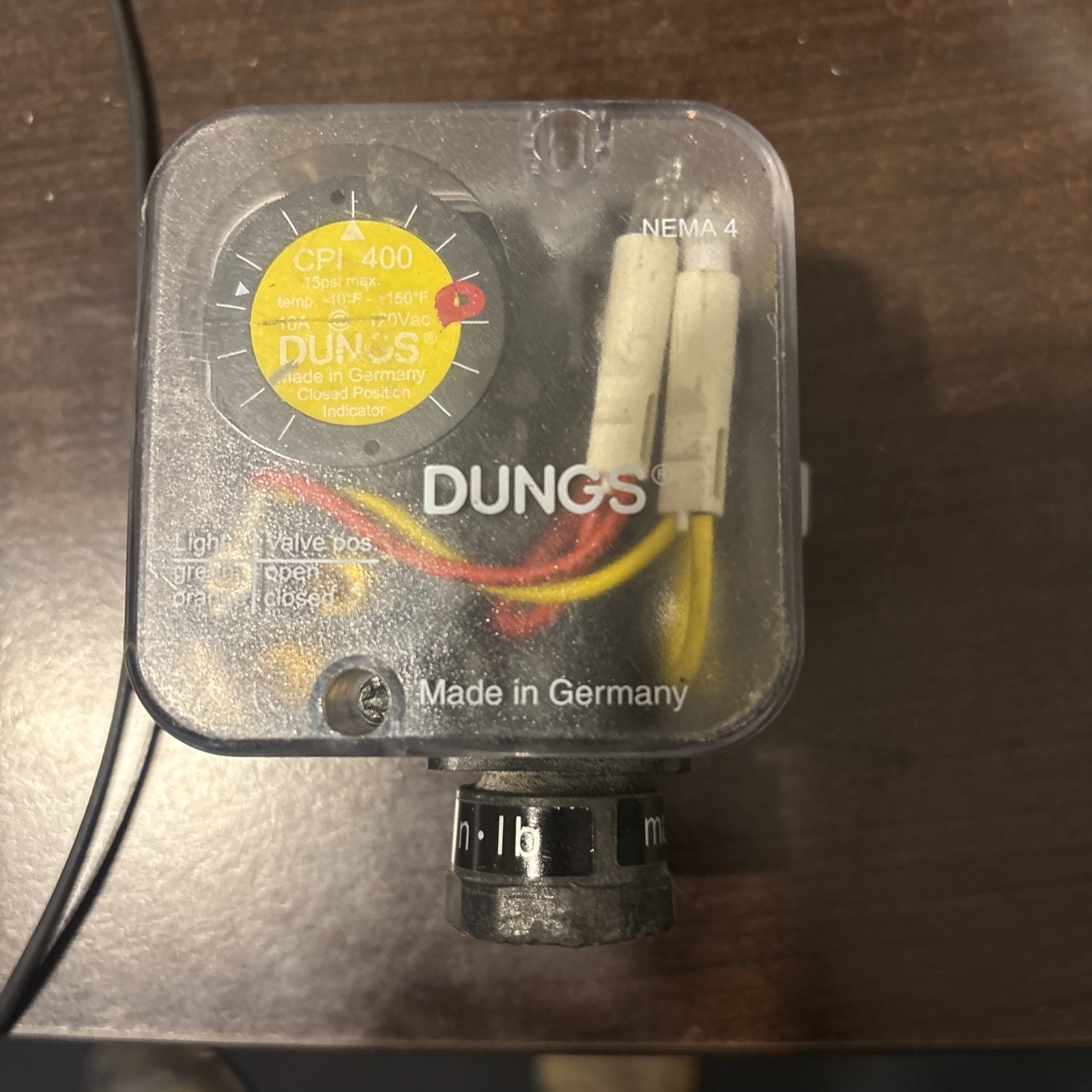 KARL DUNGS NEMA 4 PRESSURE SWITCH (SP352)