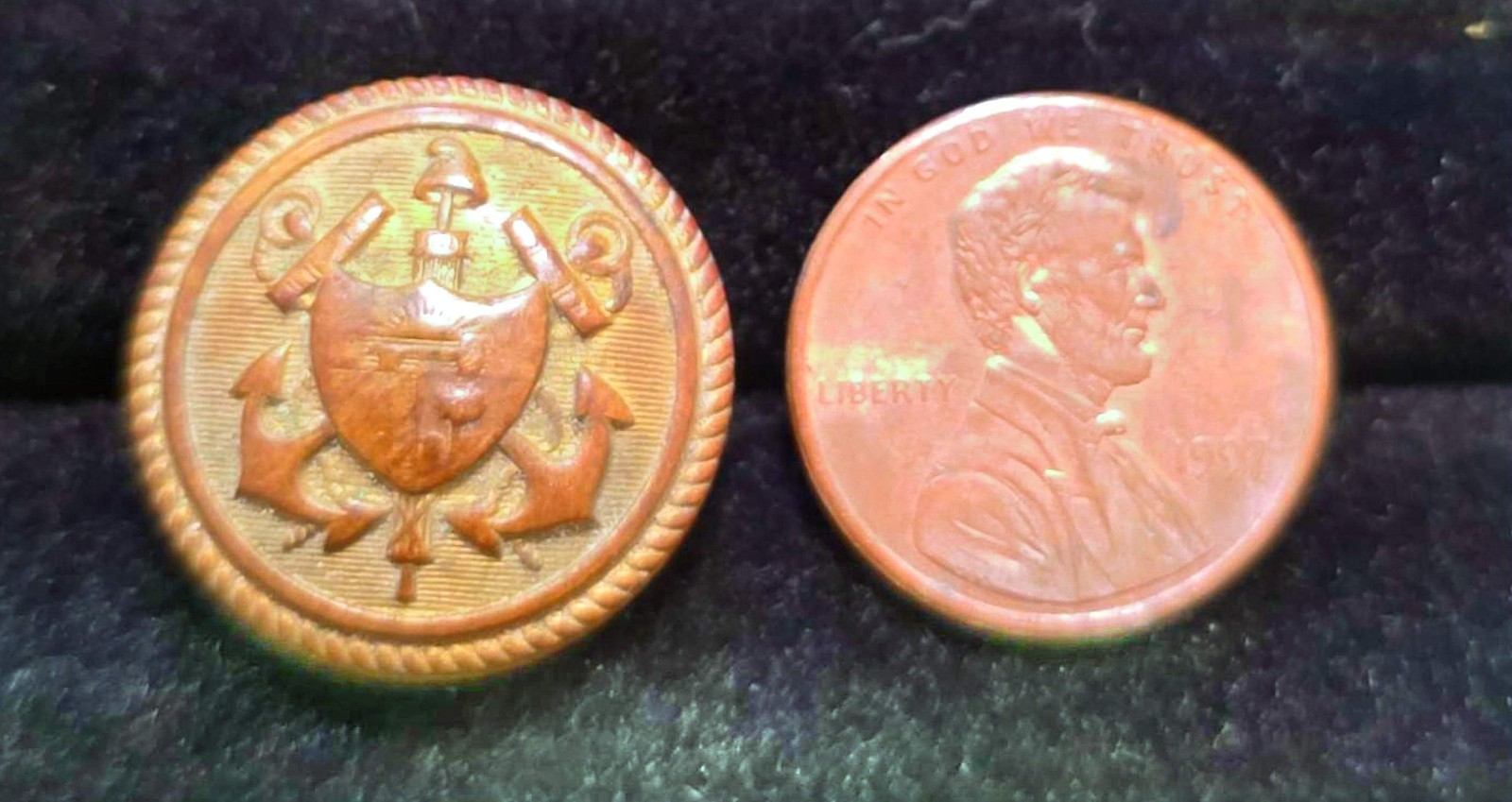Caribbean military buttons.co.waterbury