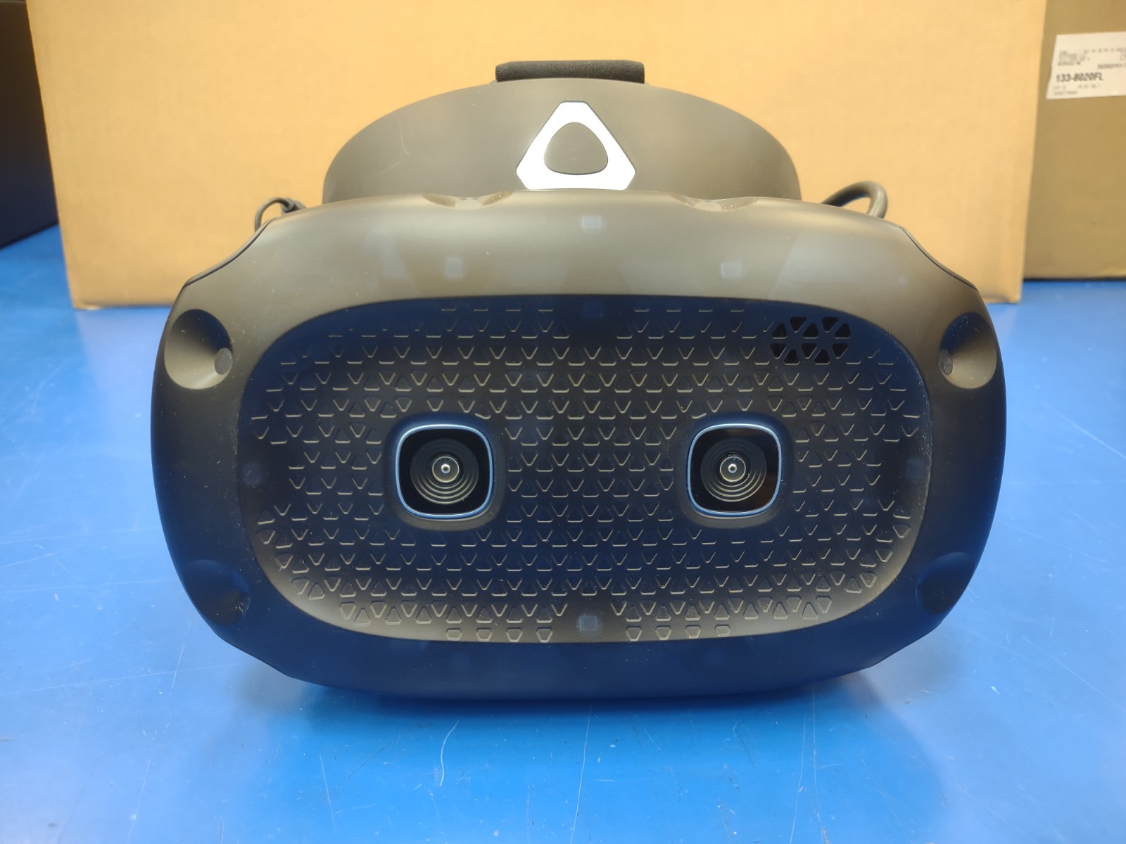 HTC VIVE Cosmos Elite Full VR Headset Kit