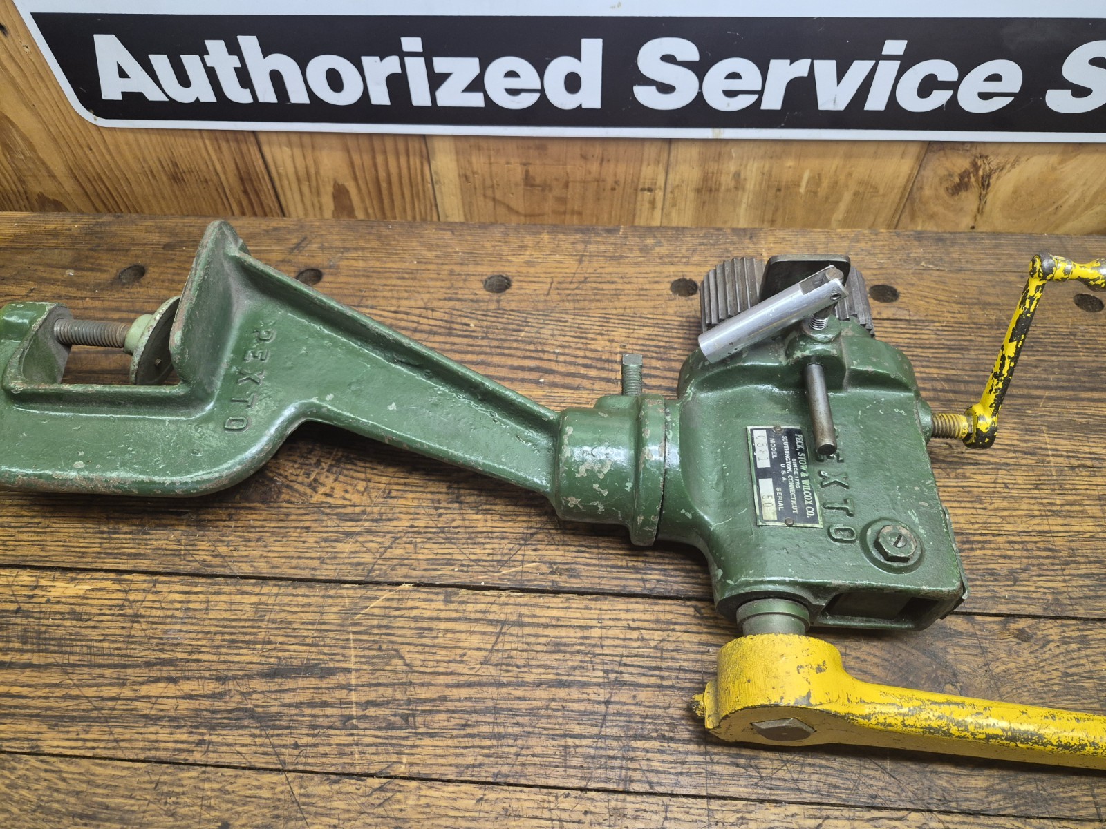 Pexto 0581 Roll Crimping Machine - Sheet Metal Tool