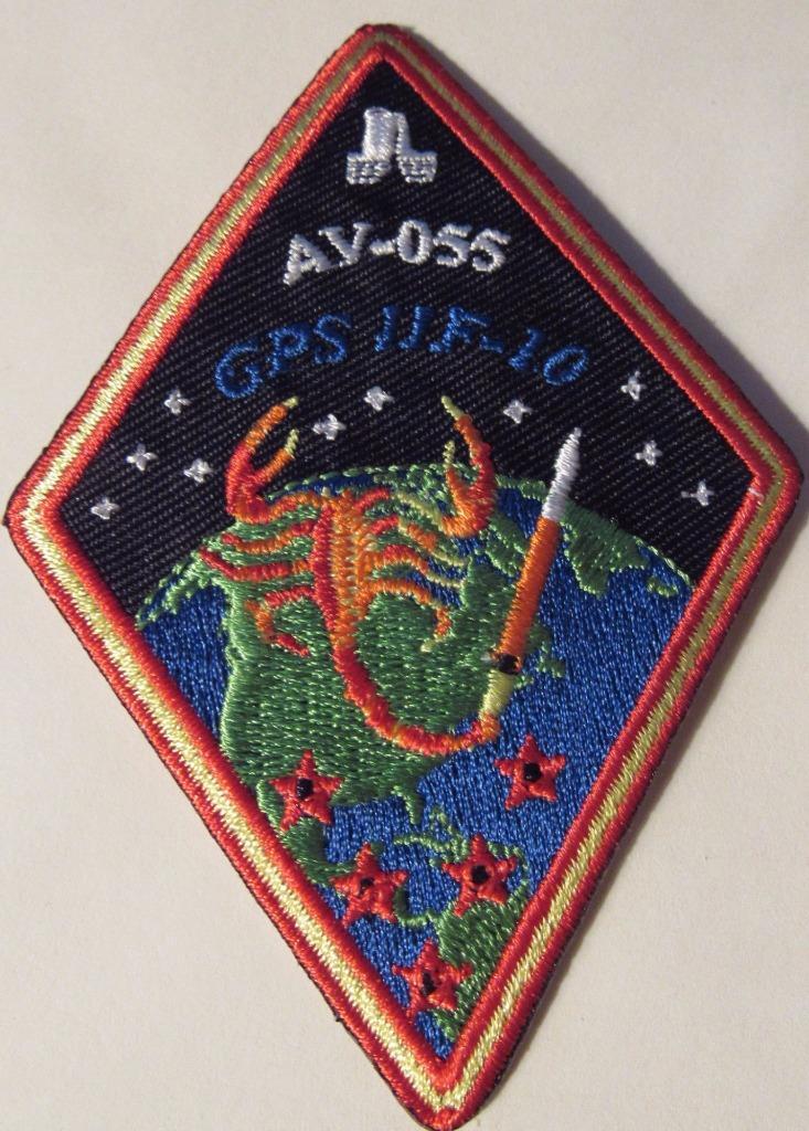 ATLAS V GPS IIF-10 SCORPIAN USAF GLOBAL POSITIONING BOOSTER VEHICLE PATCH SPACE