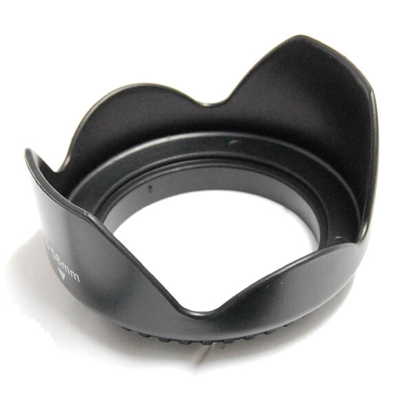 67mm Screw Mount Petal Flower Lens Hood for SONY ALC-F67A ALPHA DSC-R1 NEX VG10