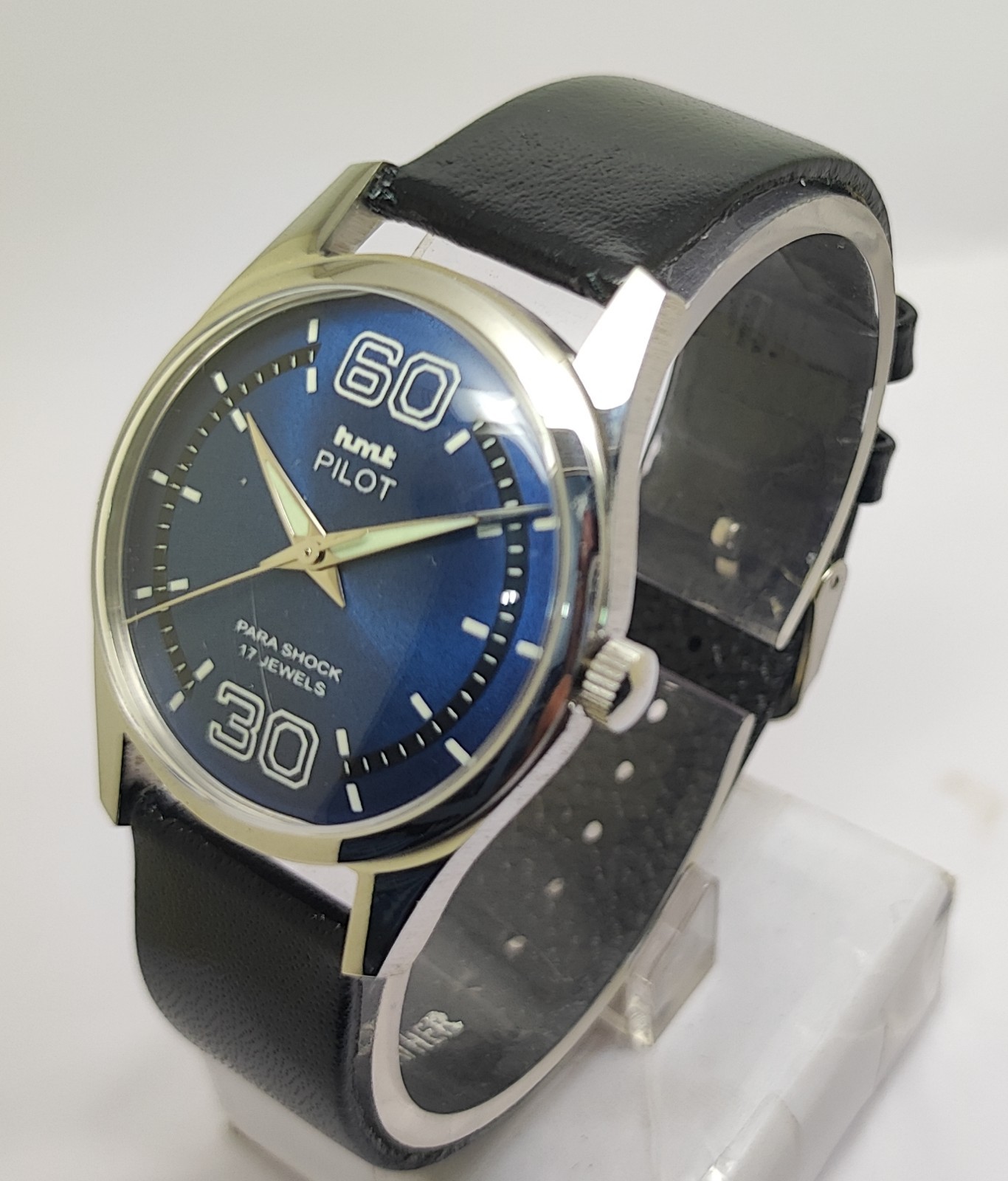 Vintage Hmt Pilot Blue Dial 17 Jewels Para Shock Mechanical hand winding Watch