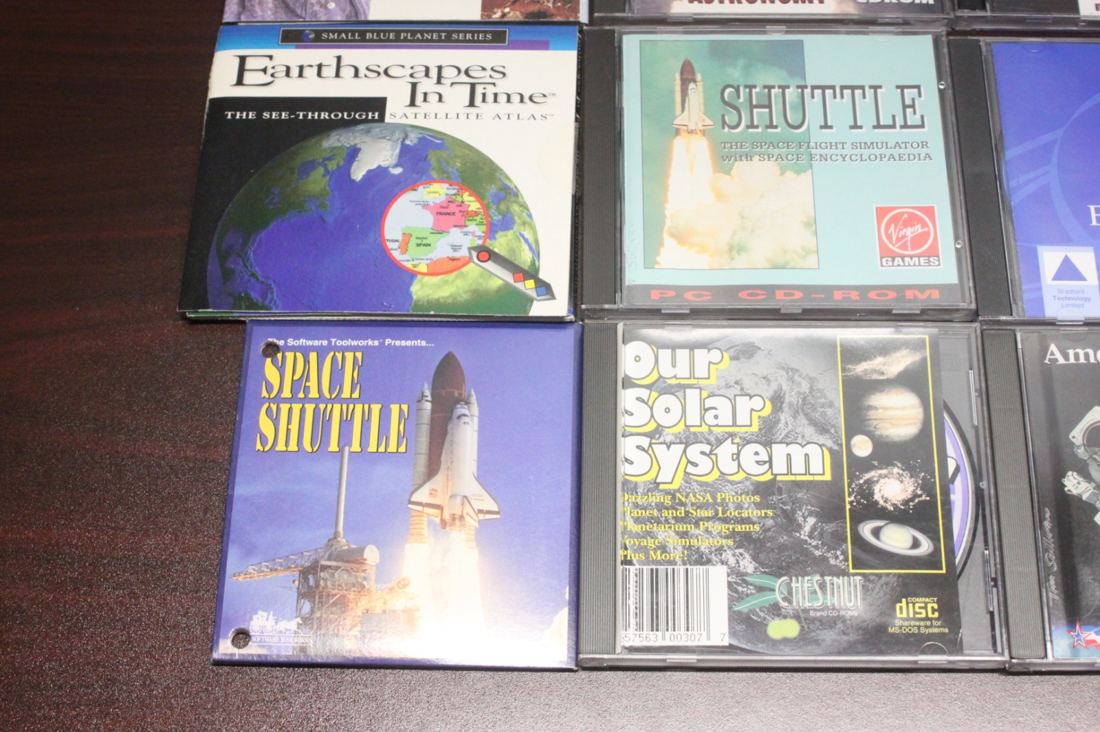 Lot/18 Retro Software PC CD-ROM Software Space Astronomy Moon Orbit Windows 95