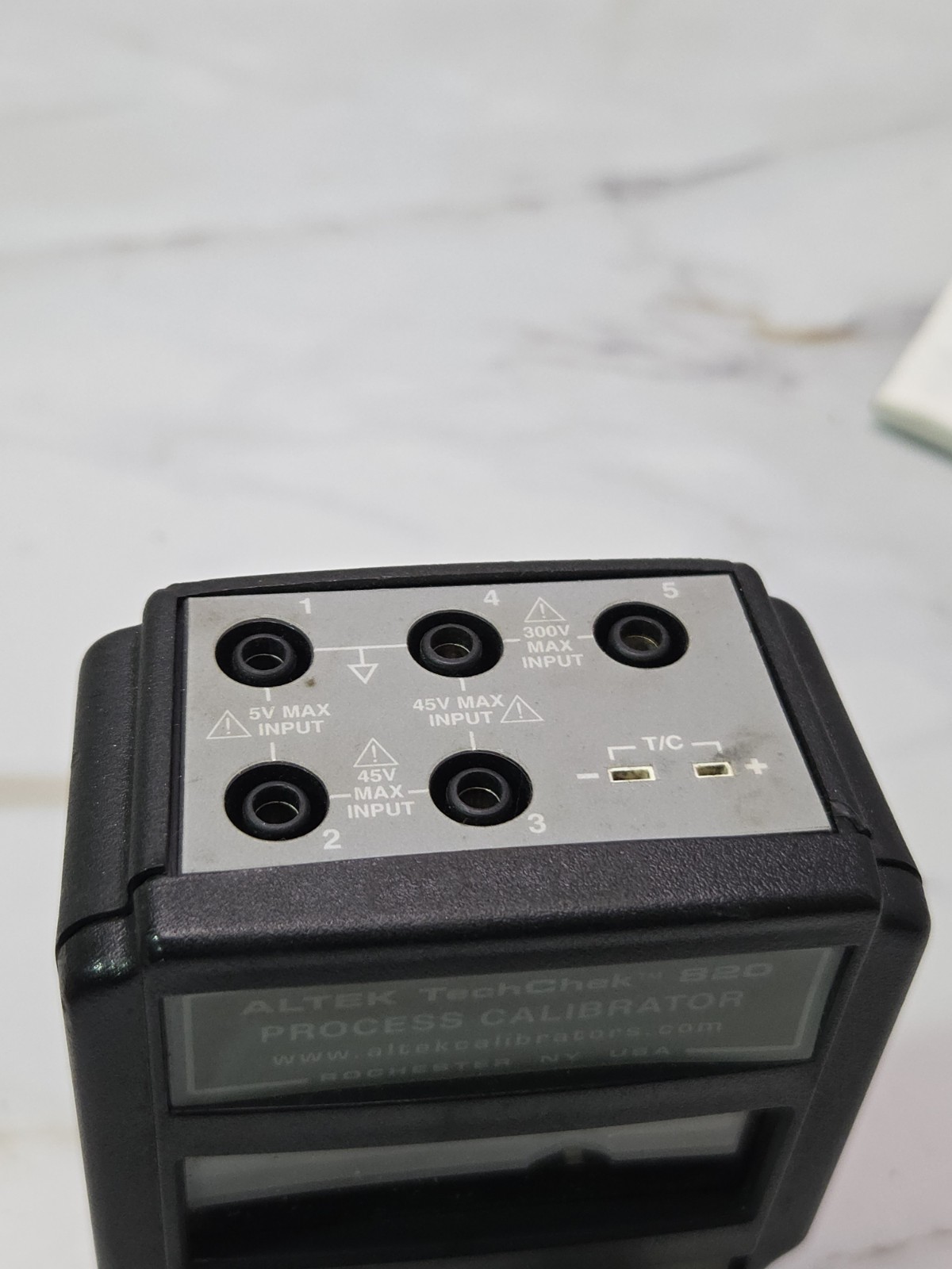 ALTEK TECHCHEK 820 PROCESS CALIBRATOR