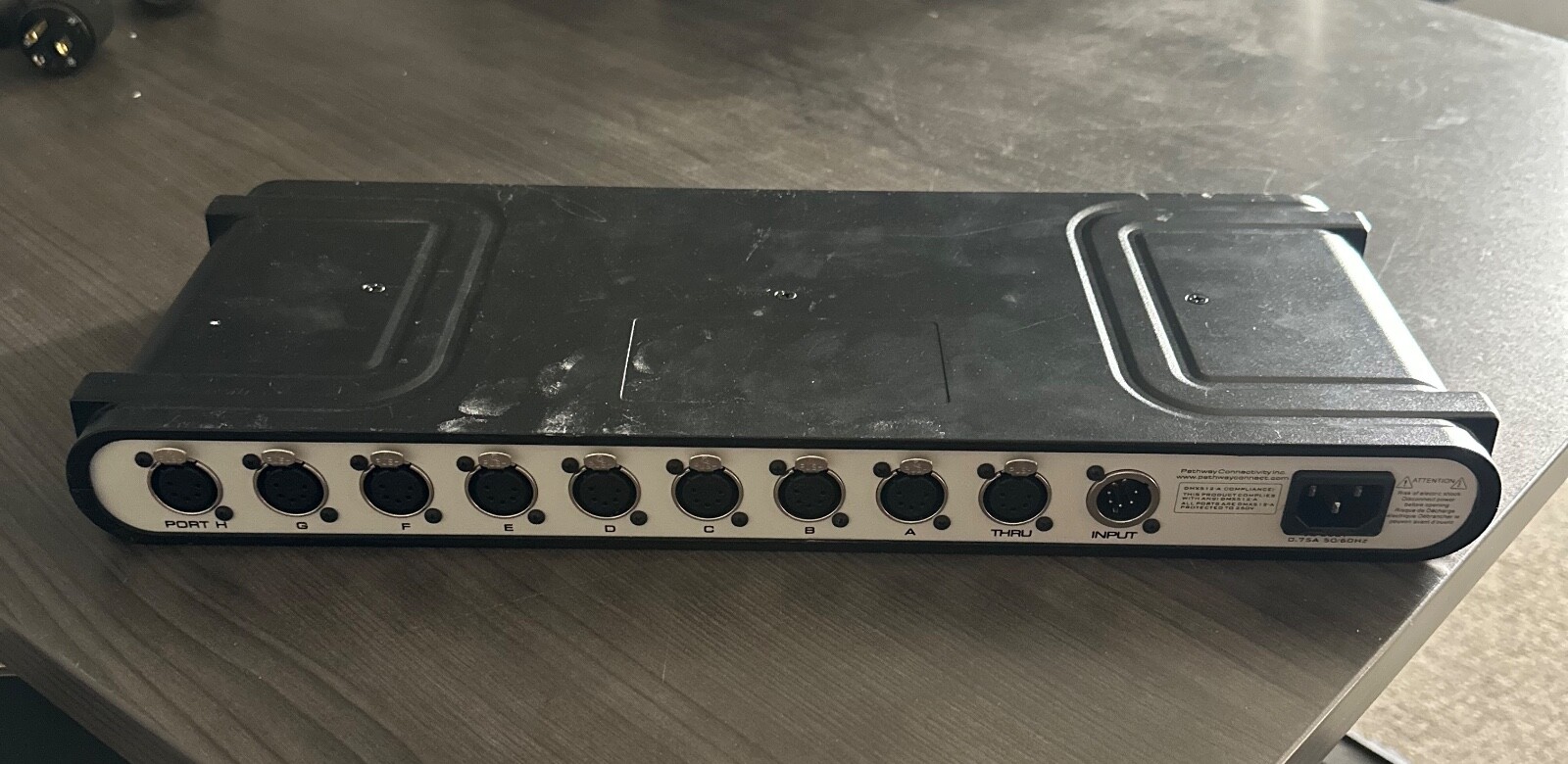 Pathway Connectivity DMX Repeater/Opto Splitter 9014