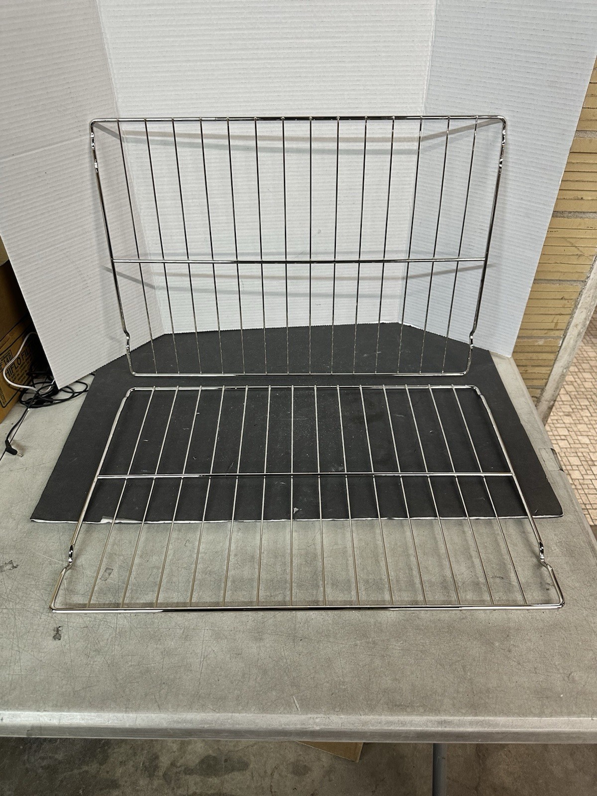 NEW Frigidaire Oven Racks - 2 OEM PN 5304526378  (Measurements In Photos)