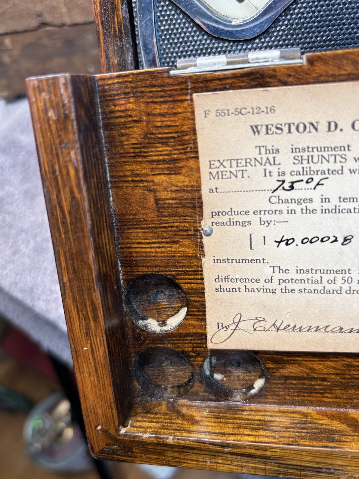 Antique 1920s WESTON D.C. ANTIQUE VOLTMETER, MODEL 45, SOLID OAK 16934