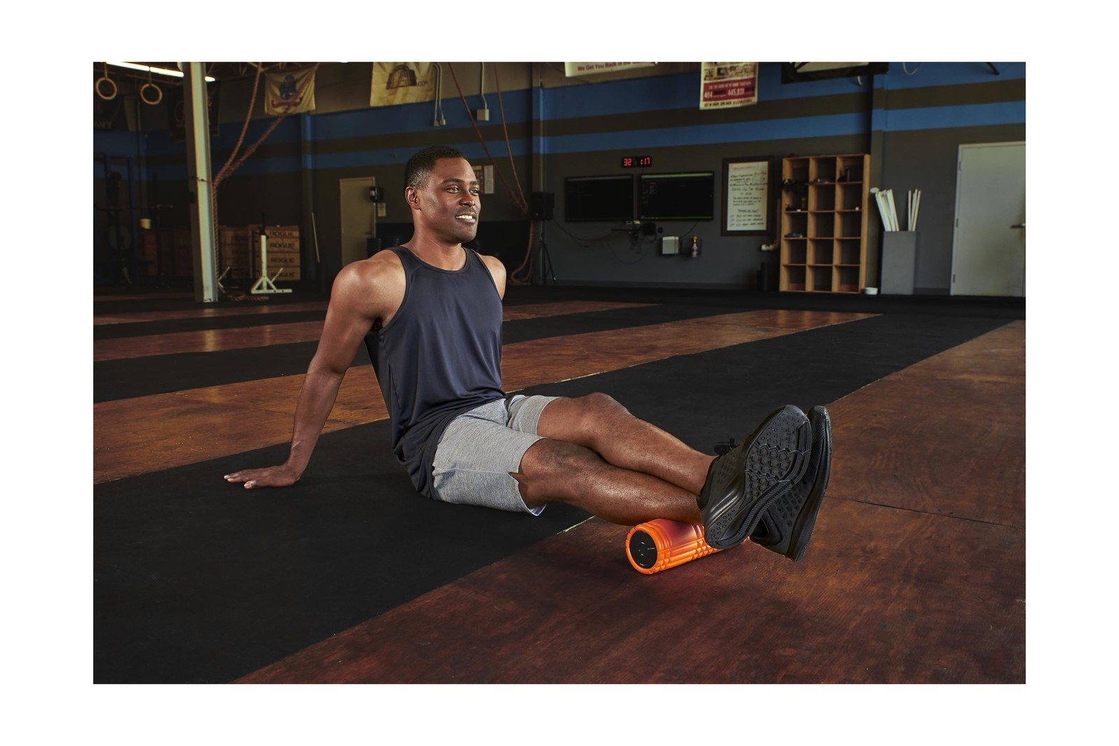 TRIGGERPOINT PERFORMANCE THERAPY GRID VIBE PLUS Four-Speed Vibrating Foam Rol...