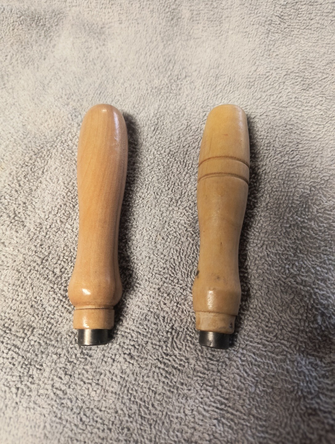 Insulators Hand Tools (Thumb Tac Pusher)