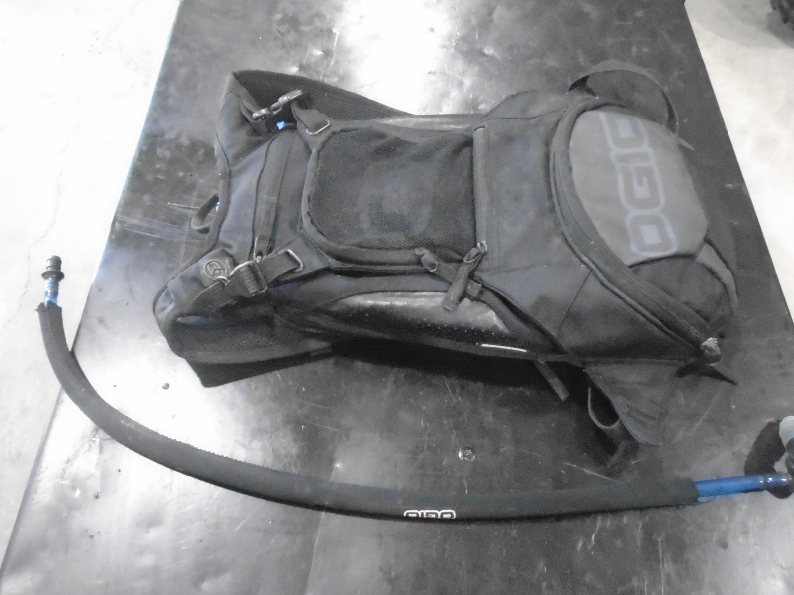 Ogio Hydration Backpack 2 Liters MX