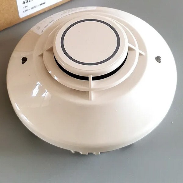 Notifier FST-851 Addressable Heat Detector FST 851  (SEALED BOX)