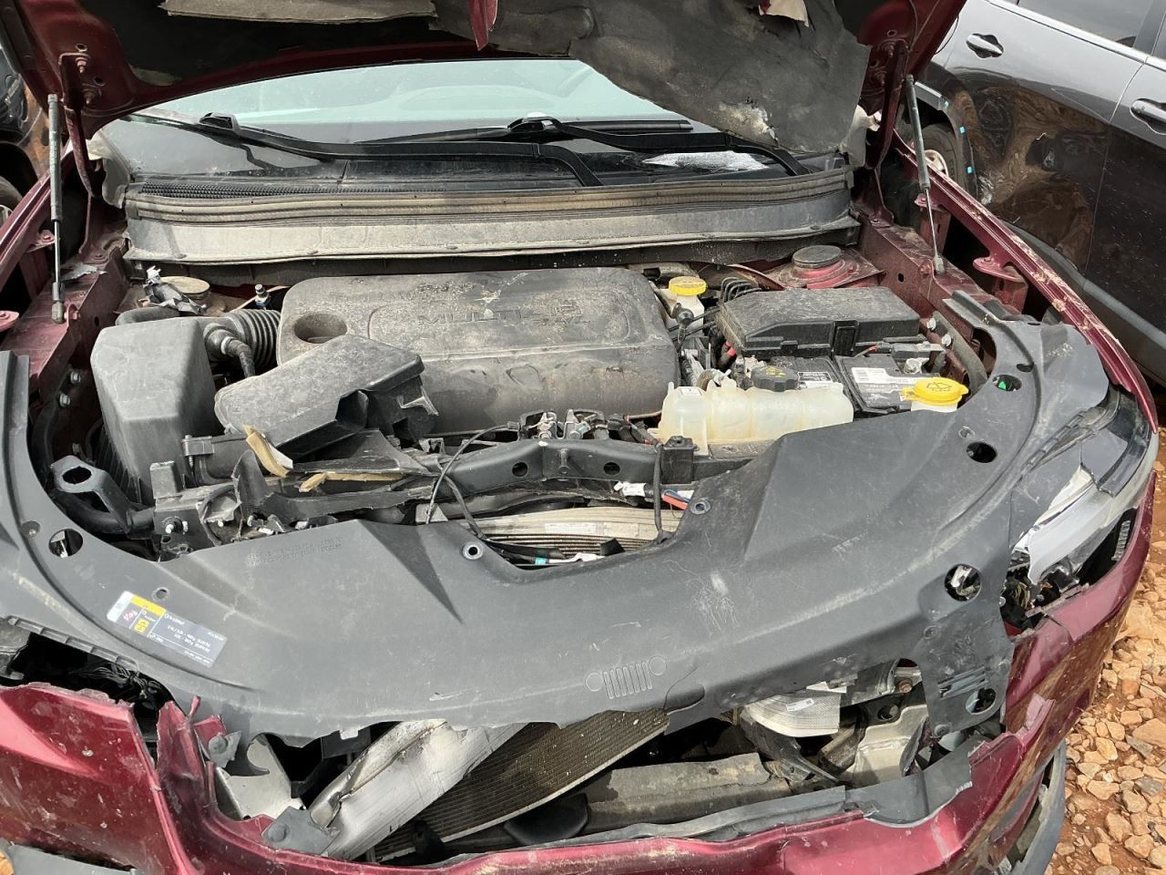 CHEROKEE 2019 Glove Box 4942148
