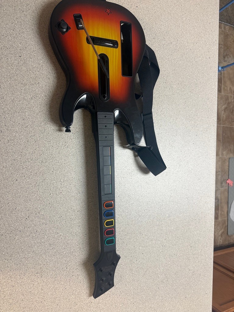 Wii Sunburst Guitar Hero World Tour Controller 95455.805 Tested WORKING. CLEAN
