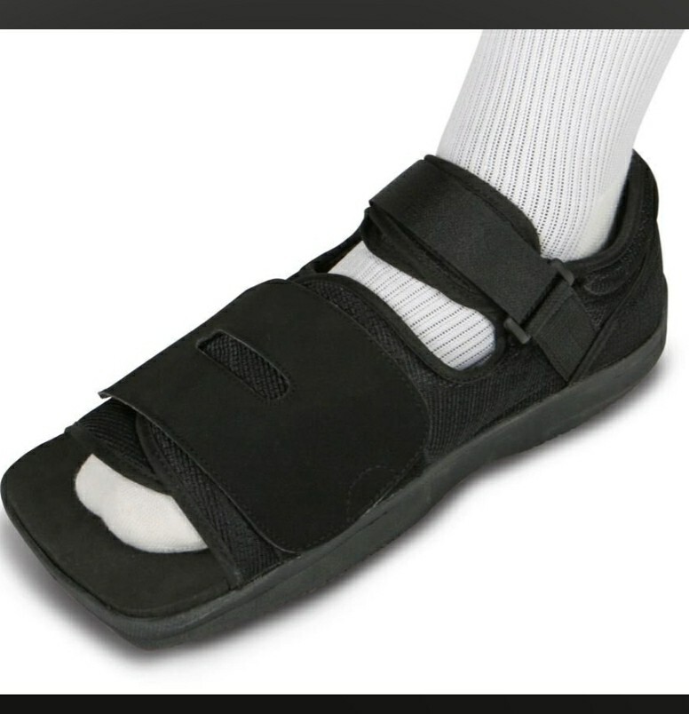 PEDIATRIC Post-Op Shoes: Square-Toe Post-Op Shoe, Size PEDIATRIC