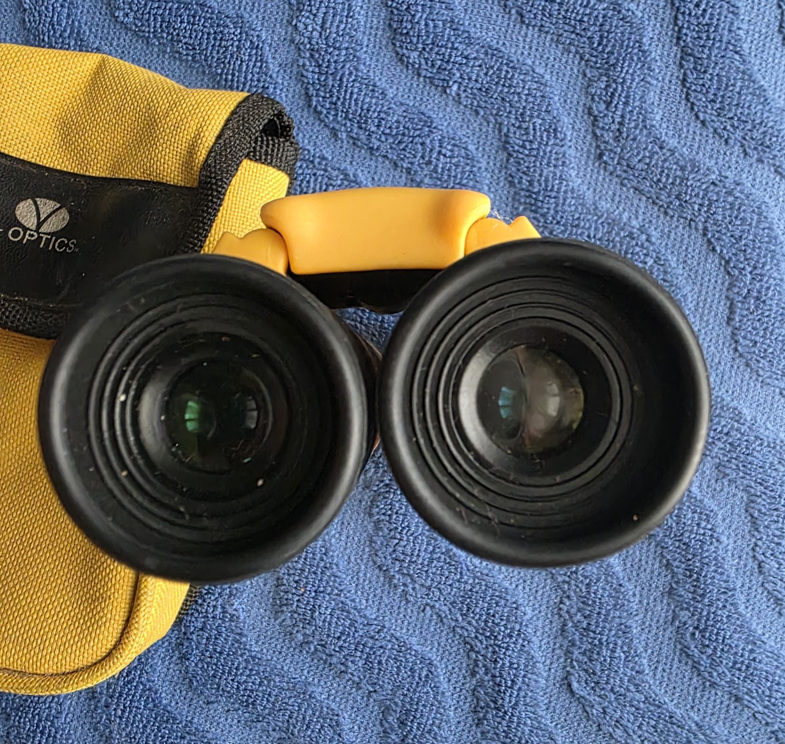 V-OPTICS 10x26 BINOCULARS WITH CASE - GREAT CONDITION