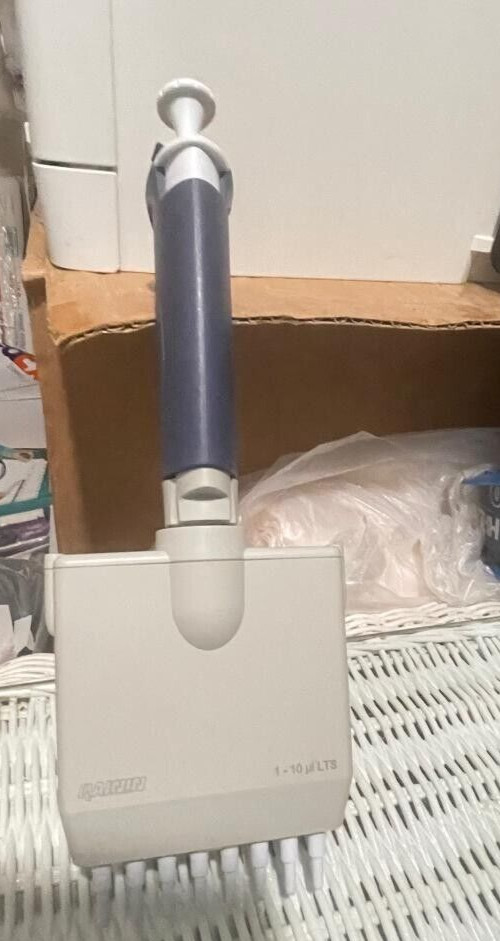 Rainin Pipet- Lite L10 8-Channel 1-10ul LTS Manual Pipette (2B)