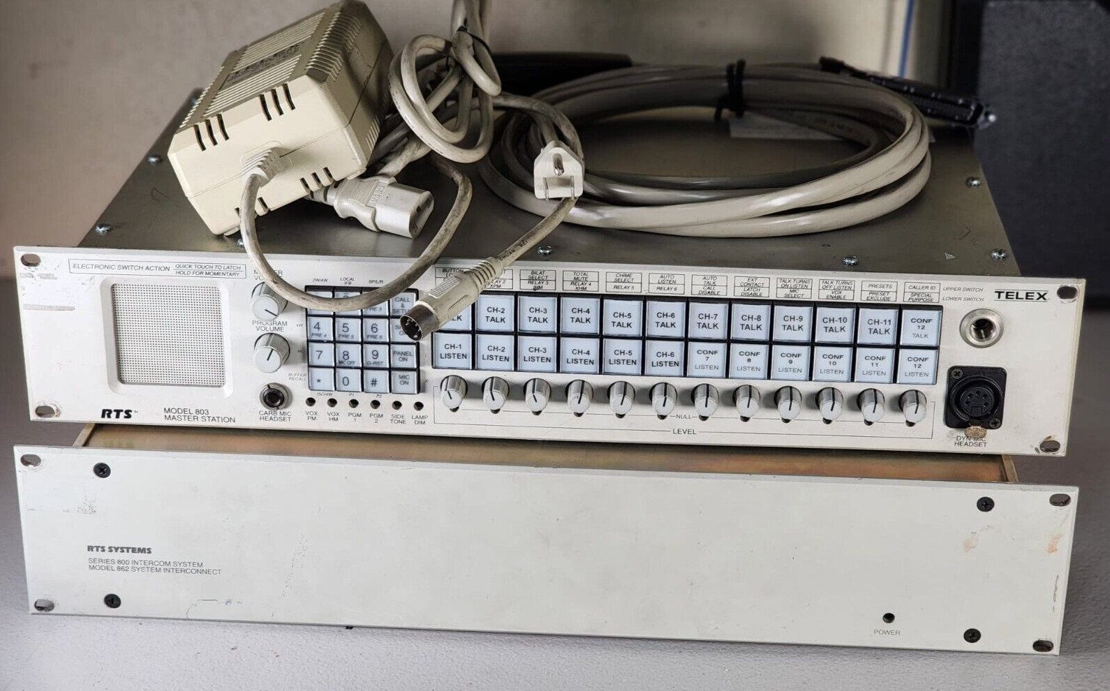RTS 803 Master Station + RTS  862 Intercom System Interconnect