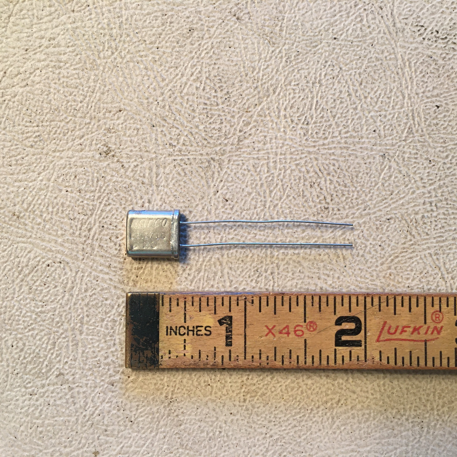 Quartz Crystal 69.2710 Mhz, NOS